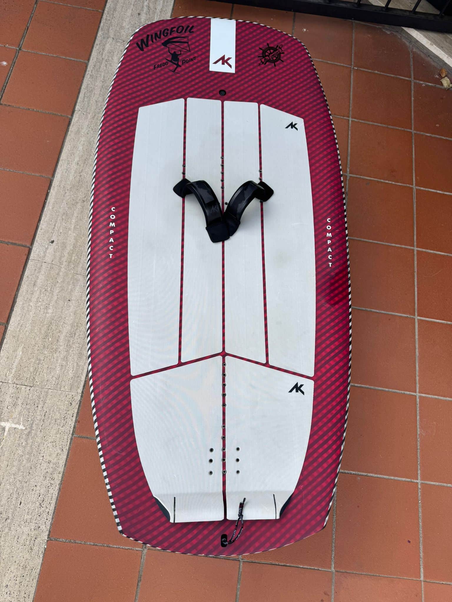 AK Compact Wing 5'2" 105L